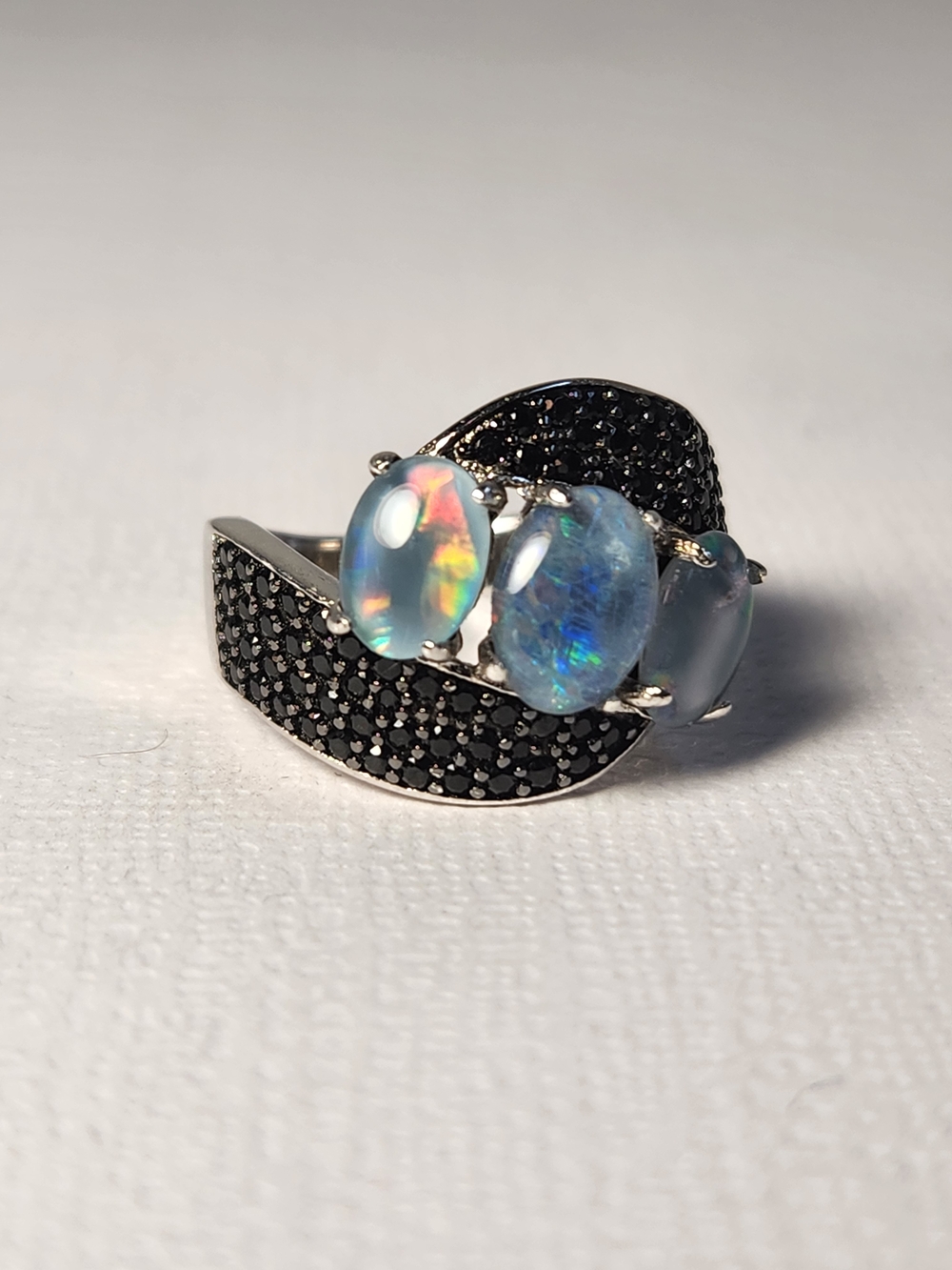 NIB VTG 925 Natural Opal Triplet Stone Black Spinel Pave Accents Ring Sz 5 - Picture 3 of 14